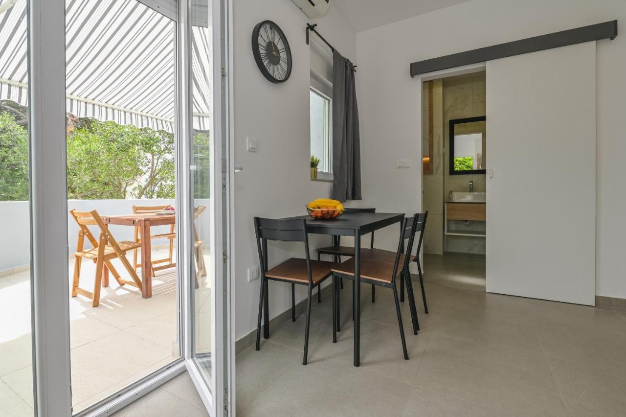 Ferienwohnung Double L House Novalja Zimmer foto